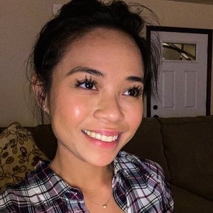 Meet your Posher, Prada